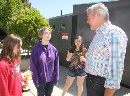 Image of a small group of FastForward reporters with Dan Noyes